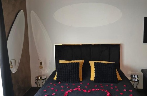 Barlin Apartment | Avec toi suite spa La Secrète