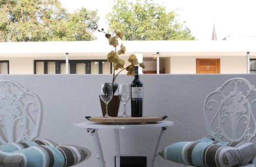 Stellenbosch Central Apartment | Avemore Eikehoff No 26 full power back up