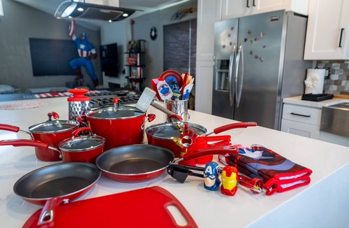 Southwest Anaheim House | Avengers Campus: 🌊🎥🍿🕹Heated Pool, Theater, Arcade+