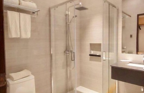 Bacolod Hotel | Avenue Suites Hotel