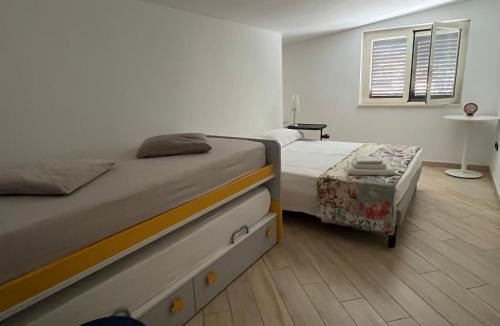 Altavilla Silentina House | Aves Flat