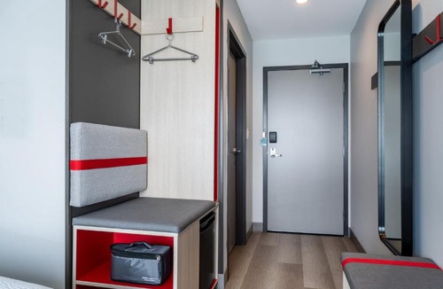 Vaughan Hotel | avid Hotel - Toronto - Vaughan Southwest by IHG