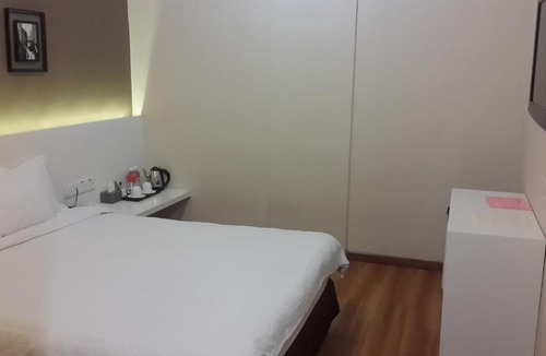 Victoria Hotel | Avida Hotel