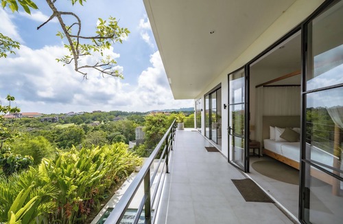 Pecatu Villa | Aviela 3BR Villa w/Sauna, 5 Mins to Bingin Beach