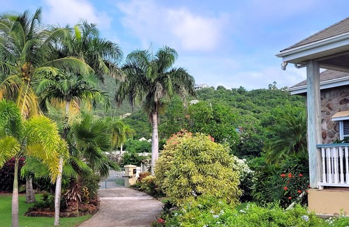 Cliftons House | Avignon Villa awaits