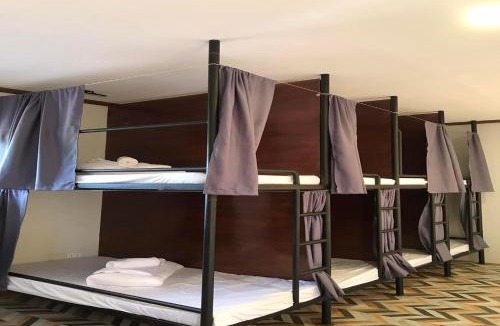 Basdiot Hostel | Avila's Hostel Moalboal near Beach