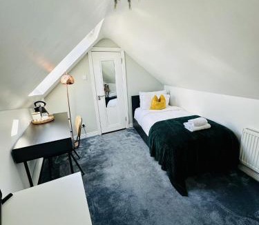 Glasnevin Bed & Breakfast | Avoca House
