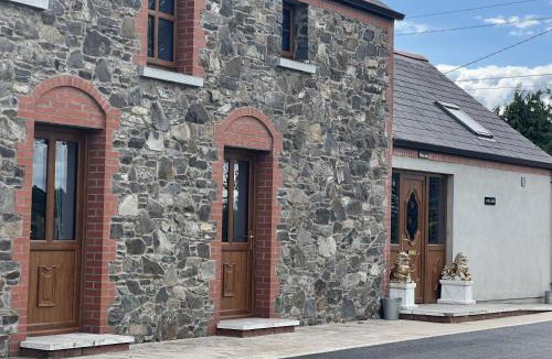 Lisburn House | Avoca Lodge