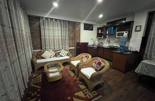 Burhanilkantha Cottage | Avocado Accommodations: 5-Cottages with 6 bedrooms with AC in Budhanilkantha