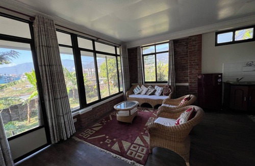 Burhanilkantha Cottage | Avocado Accommodations: 5-Cottages with 6 bedrooms with AC in Budhanilkantha