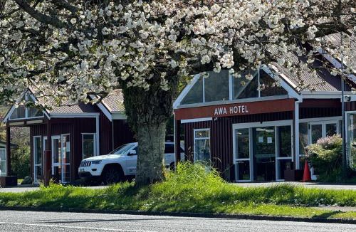 Kawaha Point Hotel | AWA Hotel