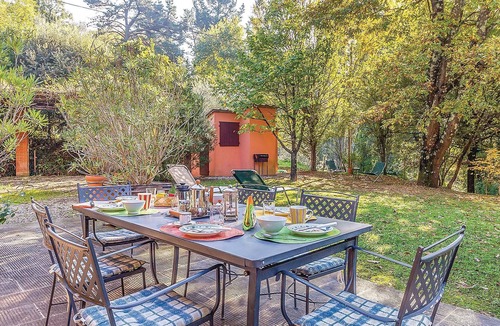 Capannori Apartment | Awesome apartment in Gragnano-Capannori LU with WiFi