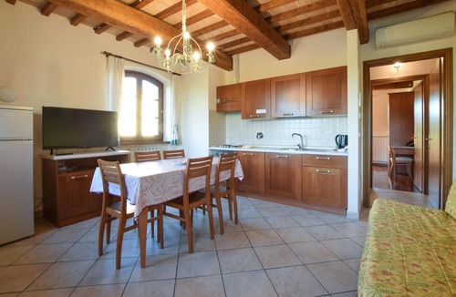 Cannara Apartment | Awesome apartment in Cannara with swimming pool