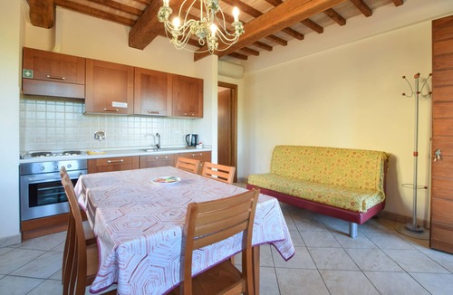 Cannara Apartment | Awesome apartment in Cannara with swimming pool