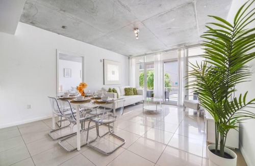 Midtown Apartment | Awesome Apt With Pool in Midtown Miami