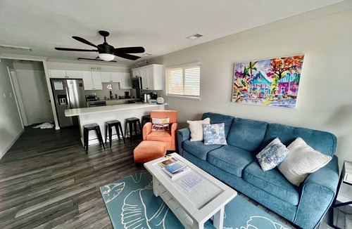 Northeast Virginia Beach Condo | Awesome Beach Getaway! 1 block to the ocean, with a big pool in the back.