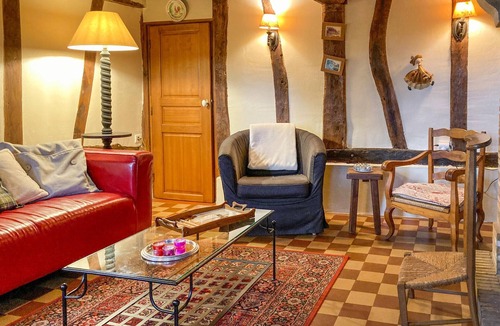Sainte-Opportune-la-Mare House | Awesome home in Sainte-Opportune la Ma