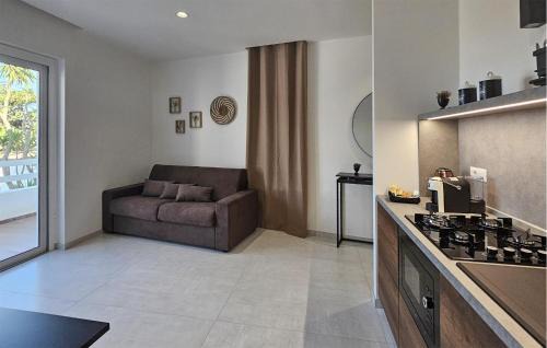 Crotone House | Awesome Home In Crotone With Private Swimming Pool, Can Be Inside Or Outside