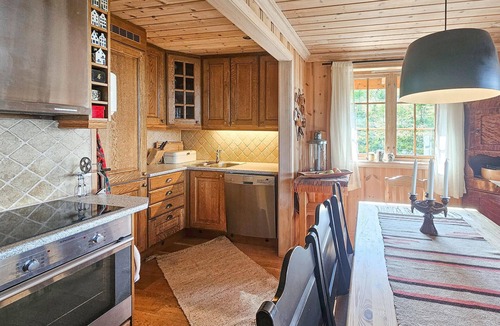 Kroderen House | Awesome home in Eggedal with sauna