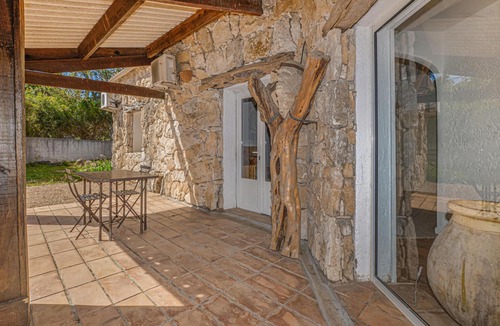 Figari House | Awesome home in Figari