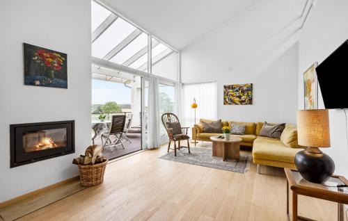 Rinkenaes House | Awesome Home In Gråsten With Sauna