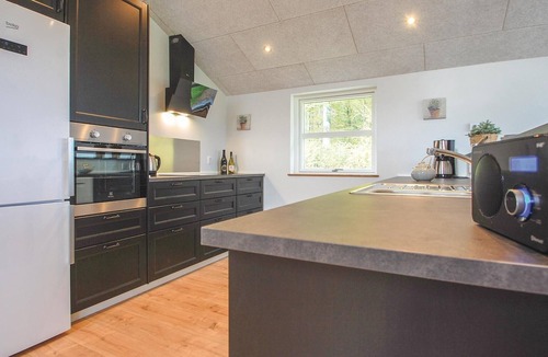 Fynshav House | Awesome home in Haderslev with house sea view