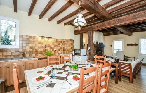 Rubigny House | Awesome Home In Rubigny