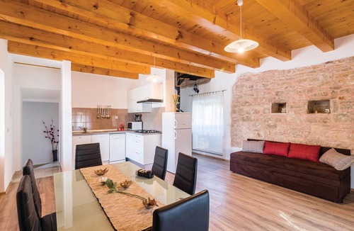 Stokovci House | Awesome home in Svetvincenat