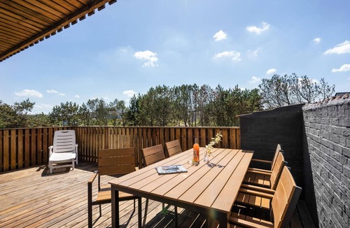 Vorupør House | Awesome home in Thisted with kitchen