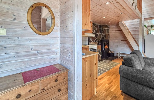 Tjørhom House | Awesome home in Tjørhom with sauna