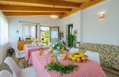Montefalcone Appennino House | Awesome home in Montefalcone Appennino