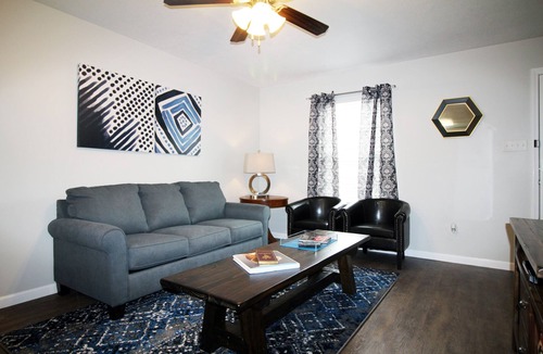 Lake Charles House | Awesome Location 2 Bedroom 2.5 Bath/511B