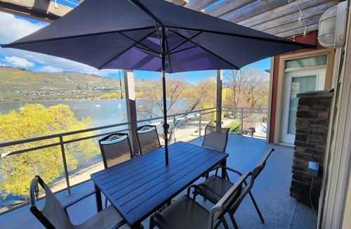 Vernon Condo | AWESOME Okanagan Waterfront Vacation Rental!
