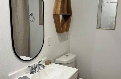 Moreno Valley House | Awesome Yuma Studio Home fast wi-fi and free parking permit