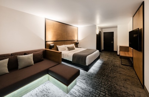 Mont-Tremblant Hotel | AX Hotel