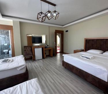 Osmangazi Hotel | Ay HANEDAN OTEL