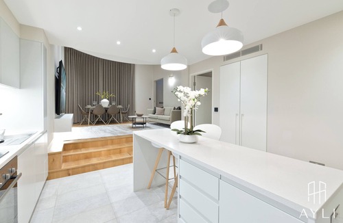 Kensington Apartment | AYLI