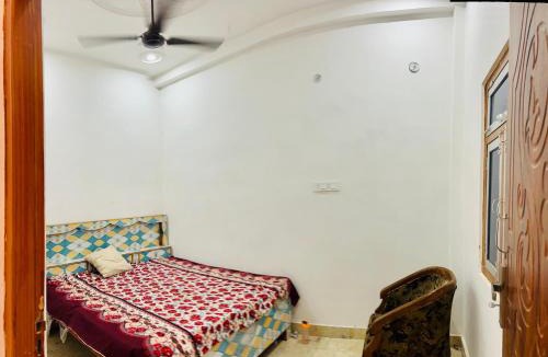 Bansdih Hotel | Ayushman place