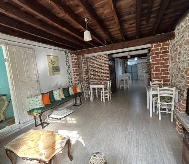 Ayvalik City Center House | Ayvalık 1892 Konukevi