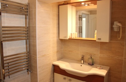 Ayvalik City Center House | Ayvalık Pansiyon