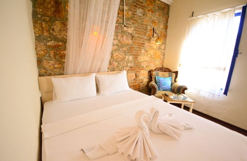 Ayvalik City Center House | Ayvalik Moda Pansiyon