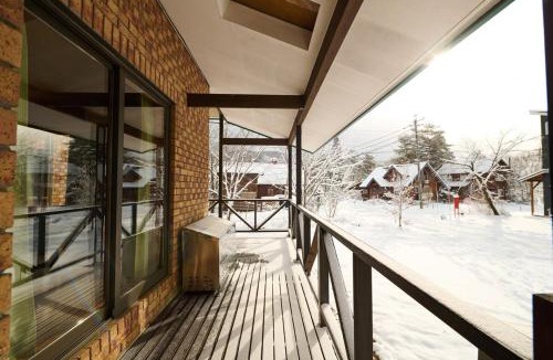 Iida Ski Chalet | Azakami Chalet