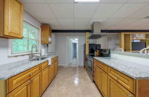 Stone Mountain Apartment | Azalea Place