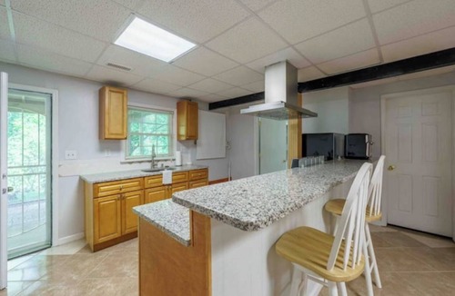 Stone Mountain Apartment | Azalea Place