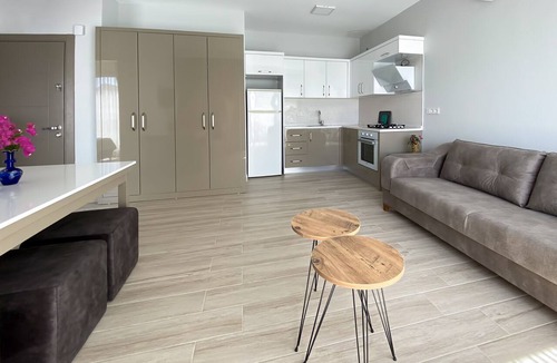 Cesme Apartment | Azize Palas Apart