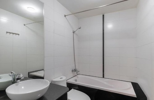 Bui Thi Xuan Hotel | Azumaya Hotel Hai Ba Trung 1
