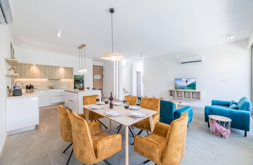 Kapparis Villa | Azure Seaview - Ruby Villa - Stunning Seaview Stay