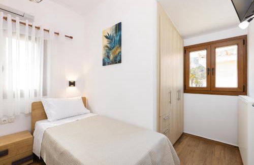 Kokkari Apartment | Azzure Studio