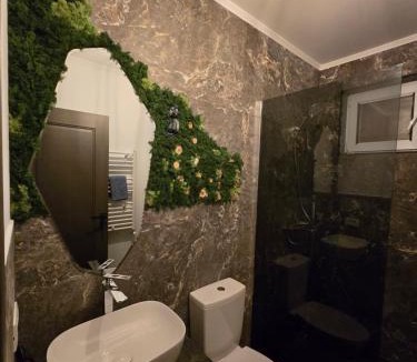 Afumati House | Bârlogul balaurului
