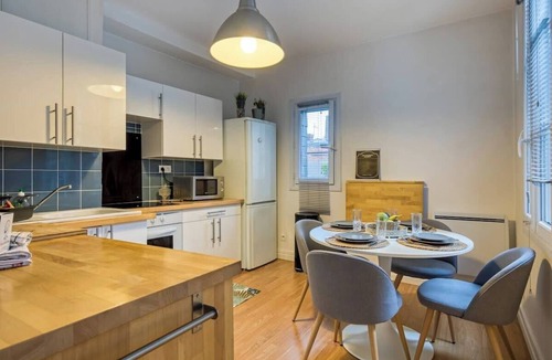 Quartier Vieux Marche-Cathedrale Apartment | Bérénice, élégant F3 avec emplacement privilégié